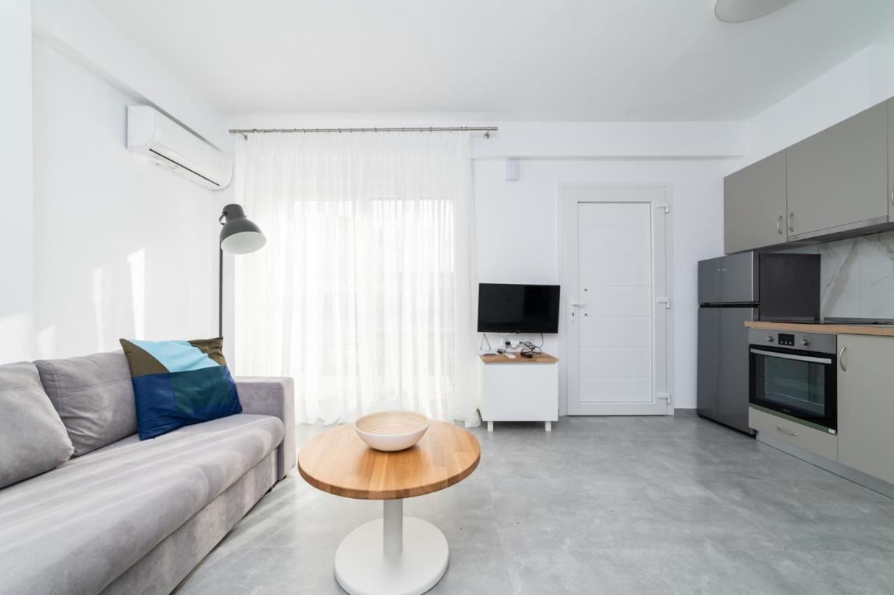 Apartament Dionysos Residential Complex Ofrínion Zewnętrze zdjęcie
