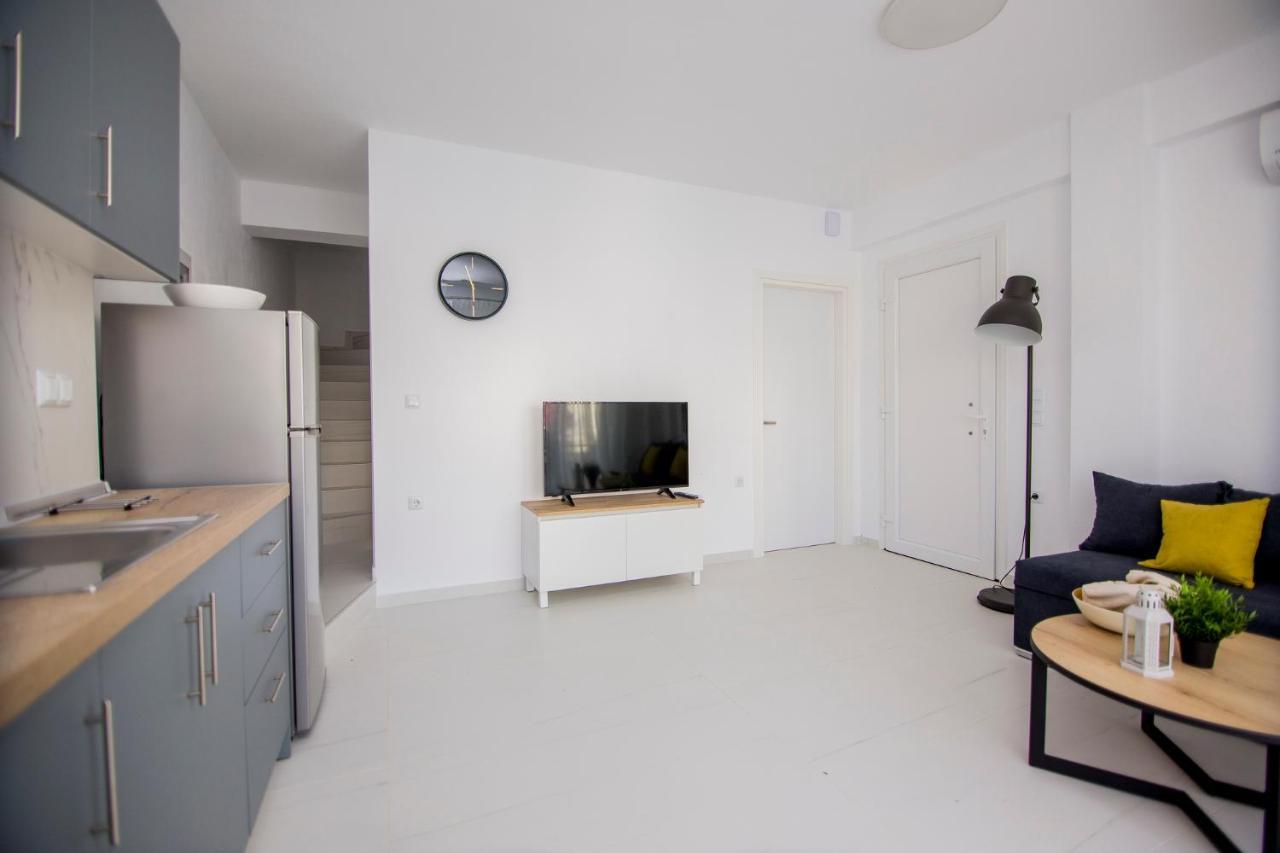Apartament Dionysos Residential Complex Ofrínion Zewnętrze zdjęcie