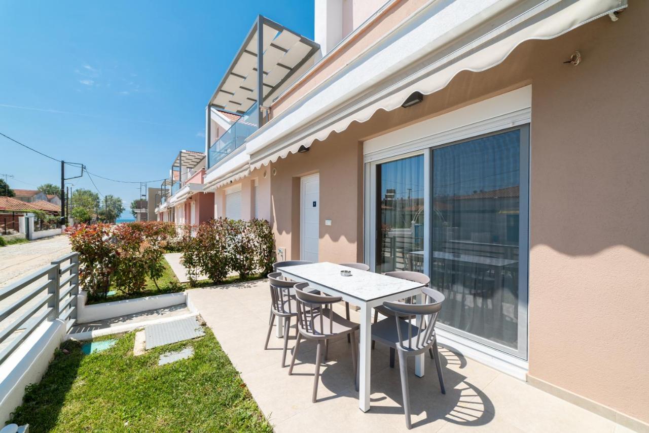 Apartament Dionysos Residential Complex Ofrínion Zewnętrze zdjęcie