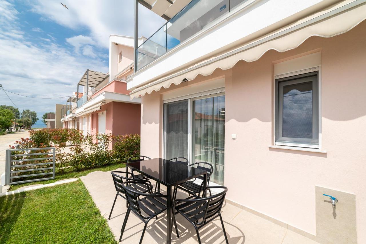 Apartament Dionysos Residential Complex Ofrínion Zewnętrze zdjęcie